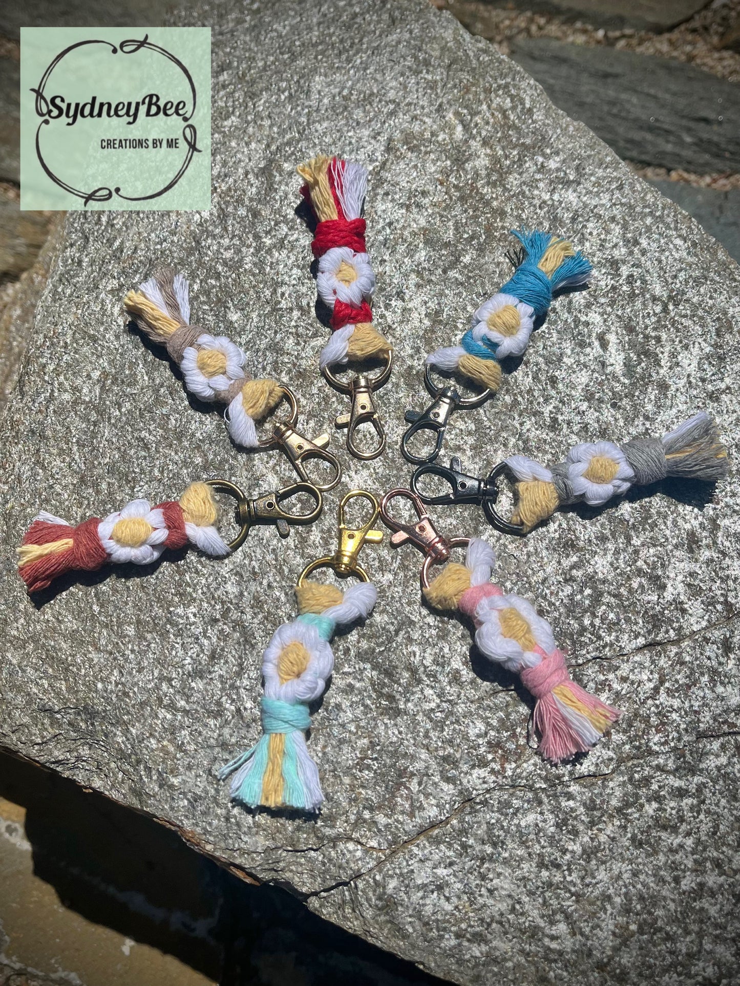 Daisy Keychain