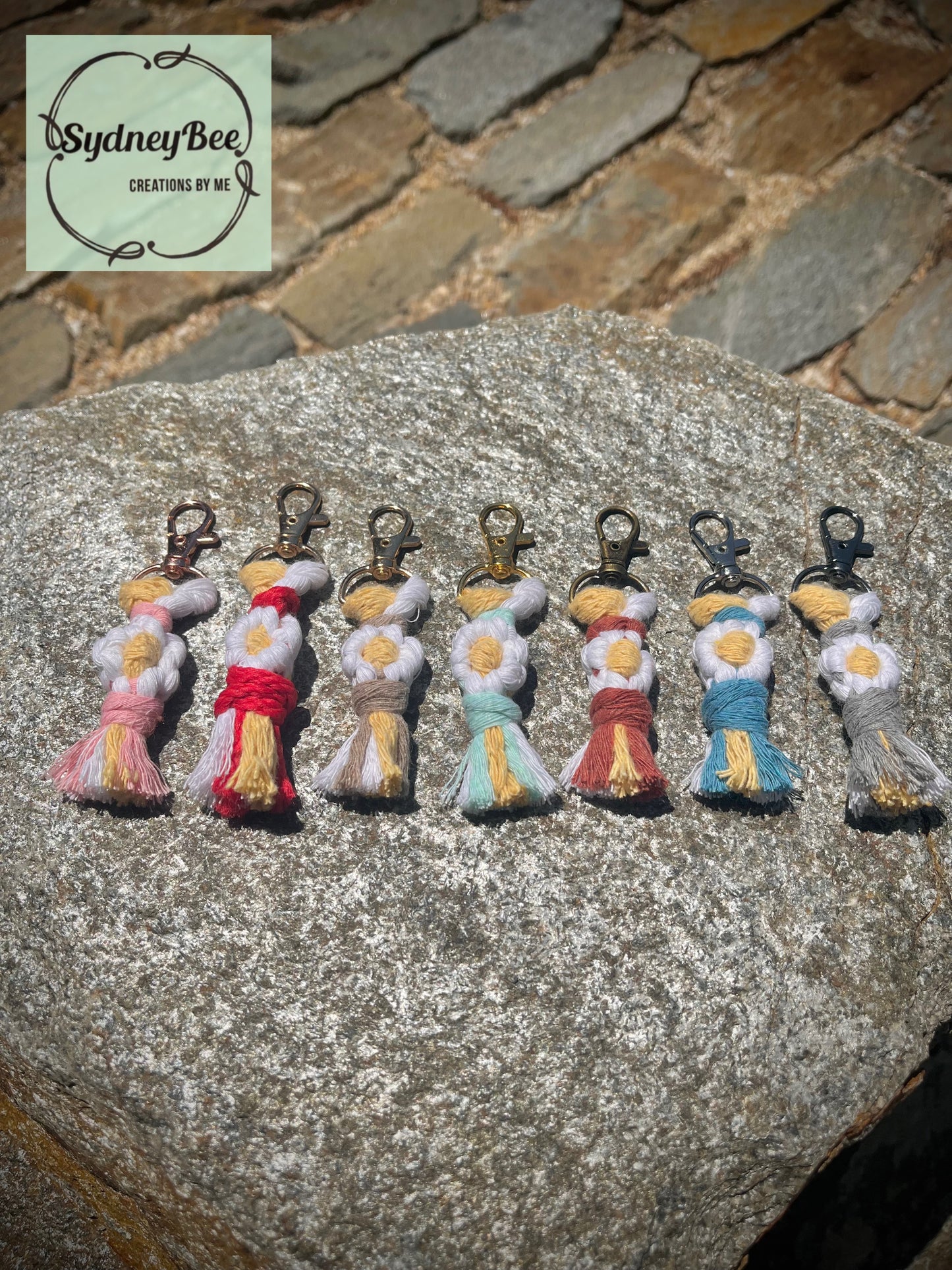 Daisy Keychain